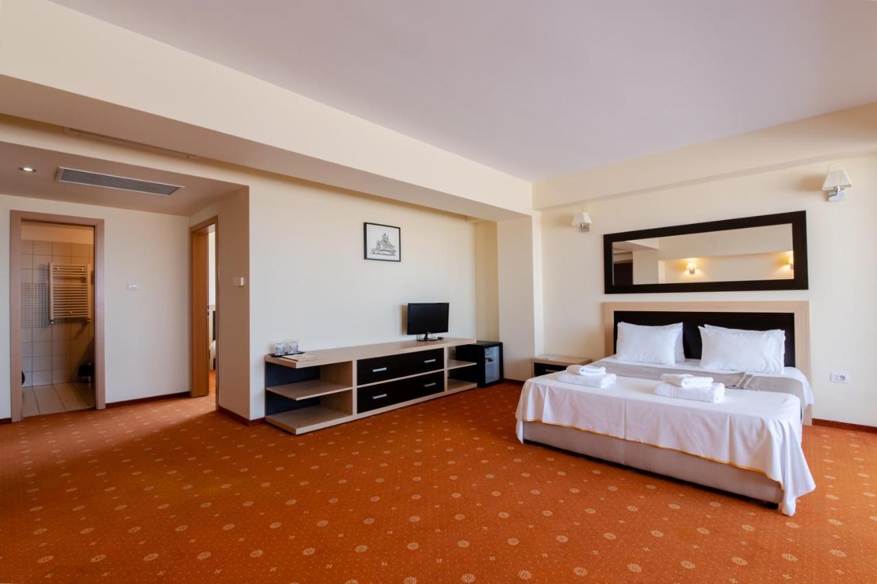 Hotel Oxford By Timhotels Тимишоара Экстерьер фото