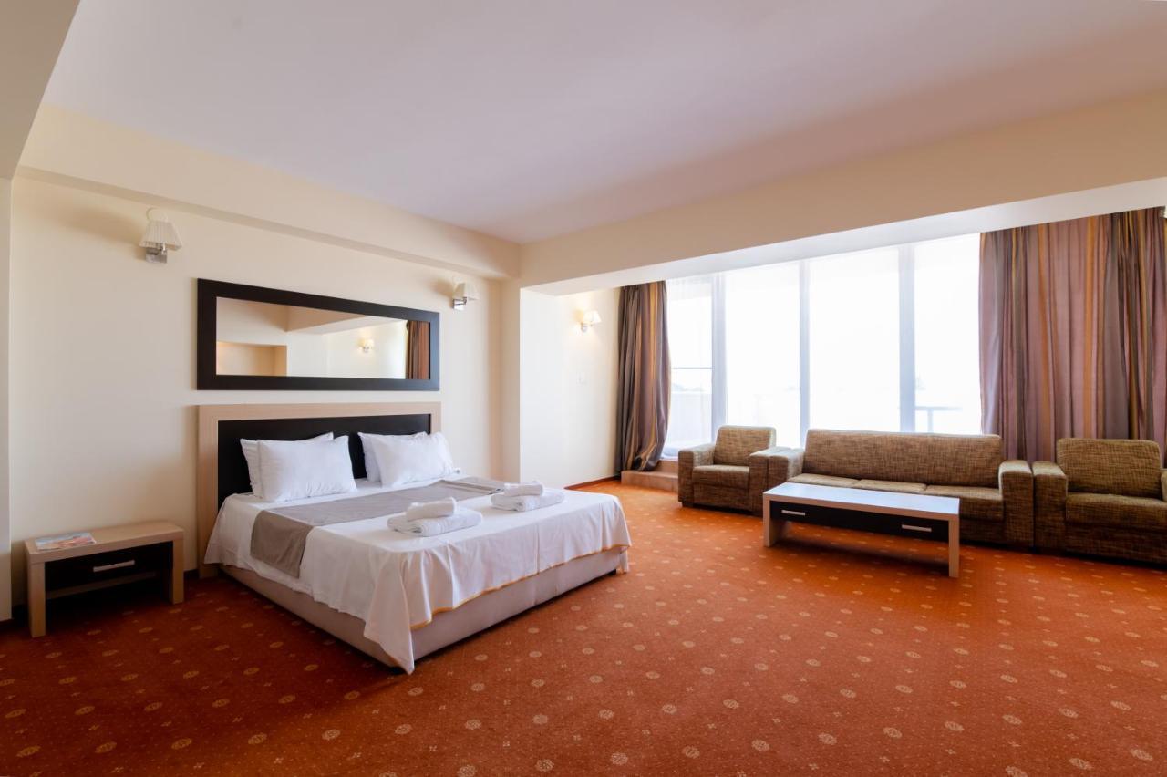 Hotel Oxford By Timhotels Тимишоара Экстерьер фото